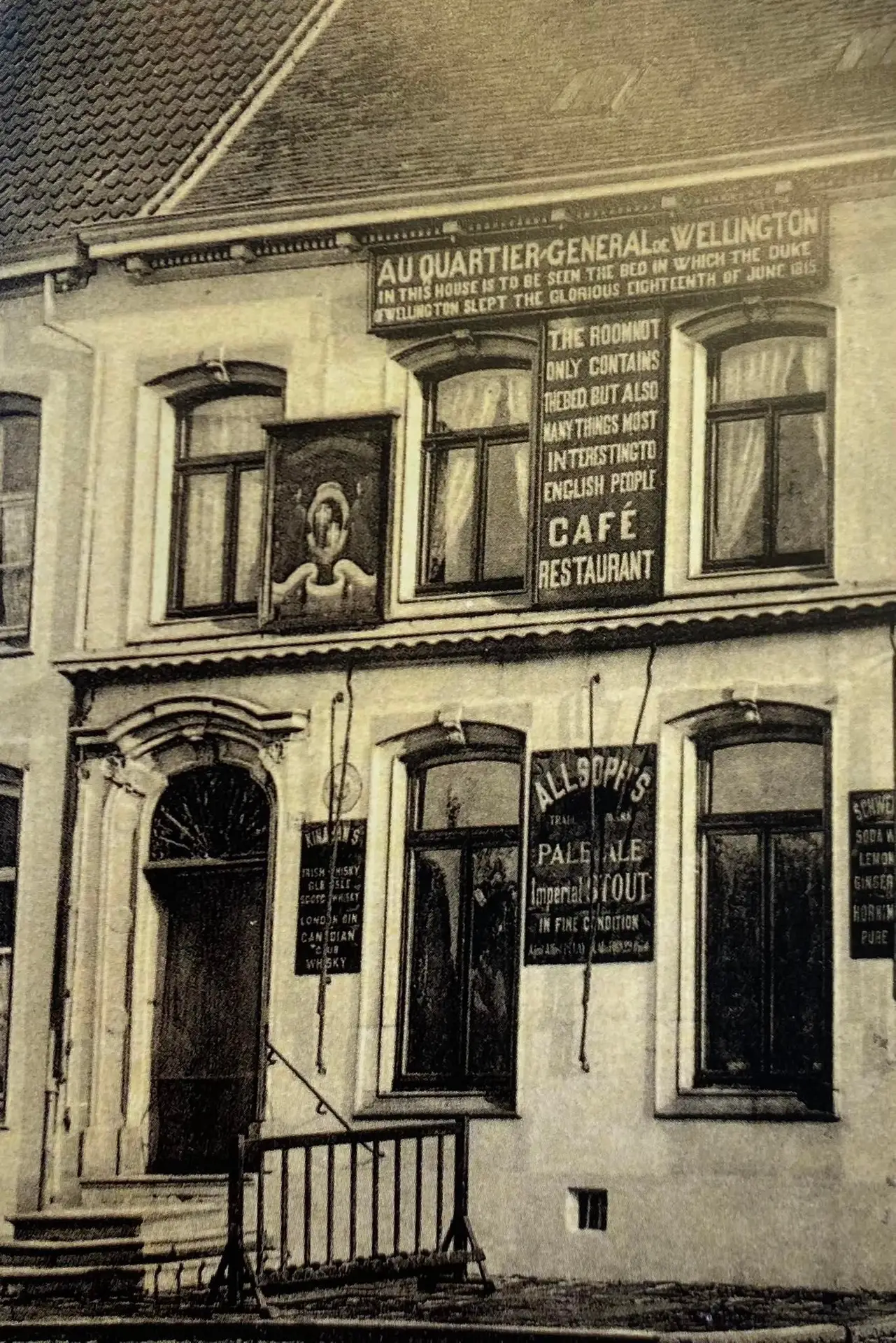 Le café "Au Quartier général de Wellington"