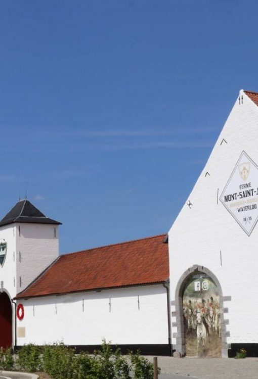 Ferme-de-Mont-St-Jean-2-1080x675